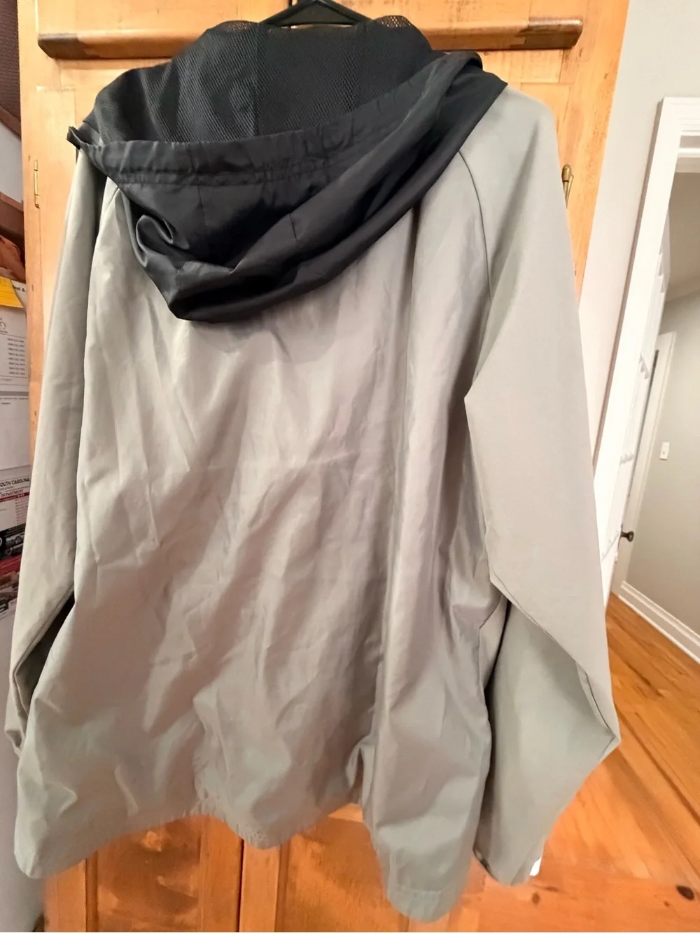 Under Armour Hooded Windbreaker in Black & Light Gray